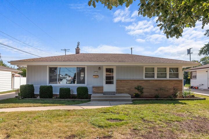 Property Photo: 7721 W Burdick Ave WI 53219