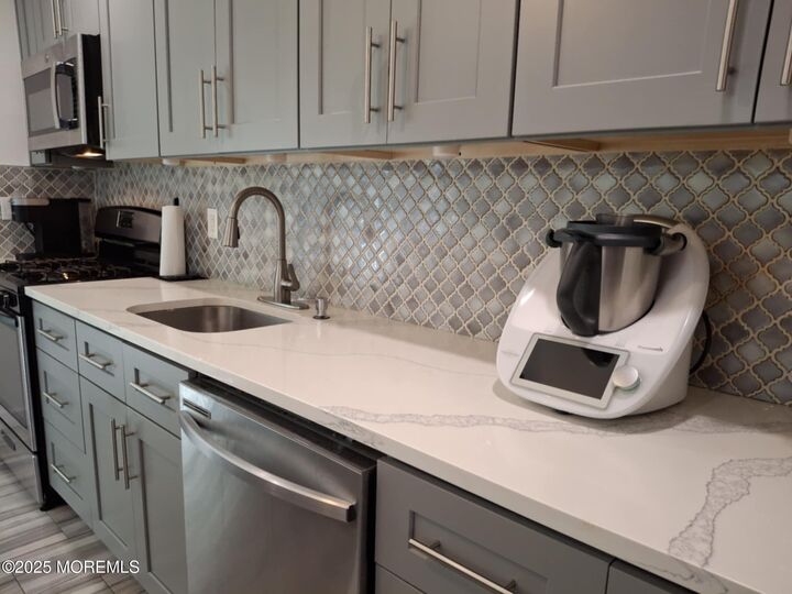 Property Photo: 38 Hemlock Drive NJ 08859