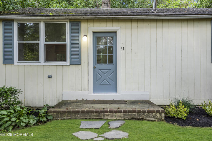 Property Photo:  31 Cedar Street  NJ 08533 
