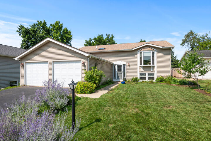 Property Photo: 36 Evergreen Drive IL 60107