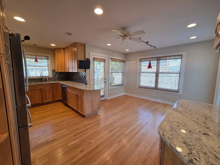 Property Photo: 133 James Court IL 60025