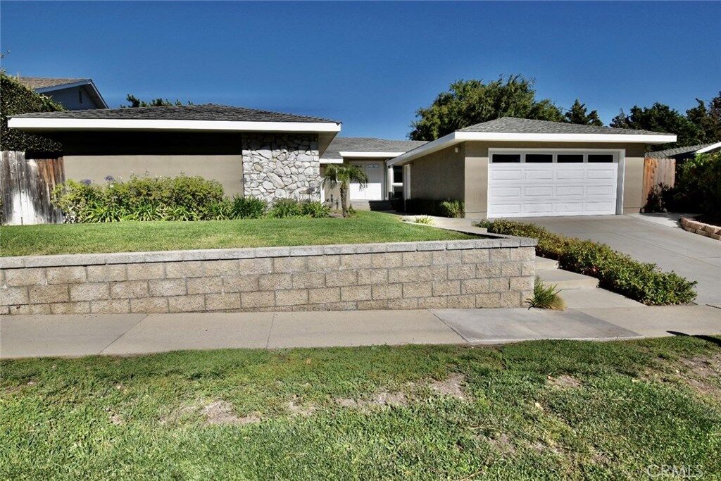 Property Photo: 26848 Fond Du Lac Rd CA 90275