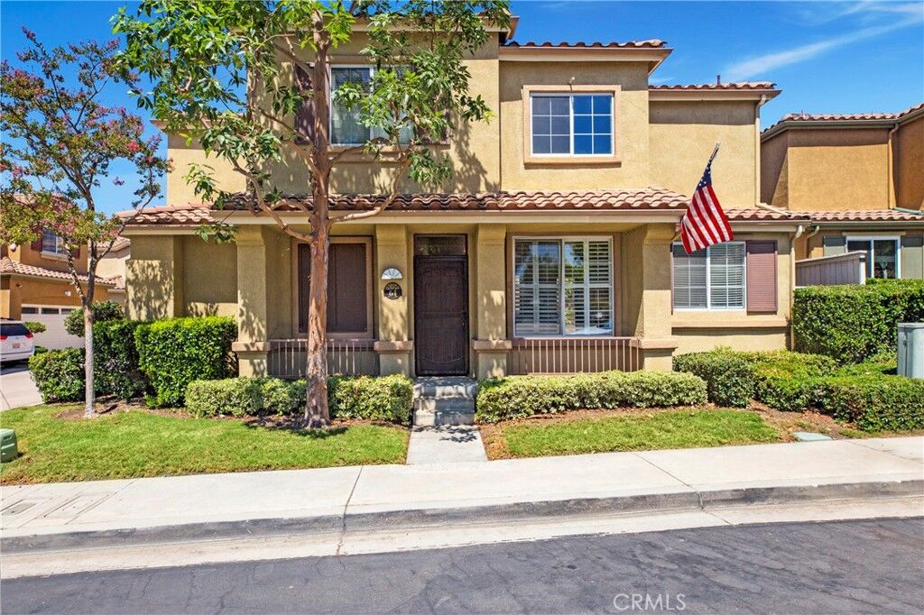 Property Photo: 61 Calle De Los Ninos CA 92688