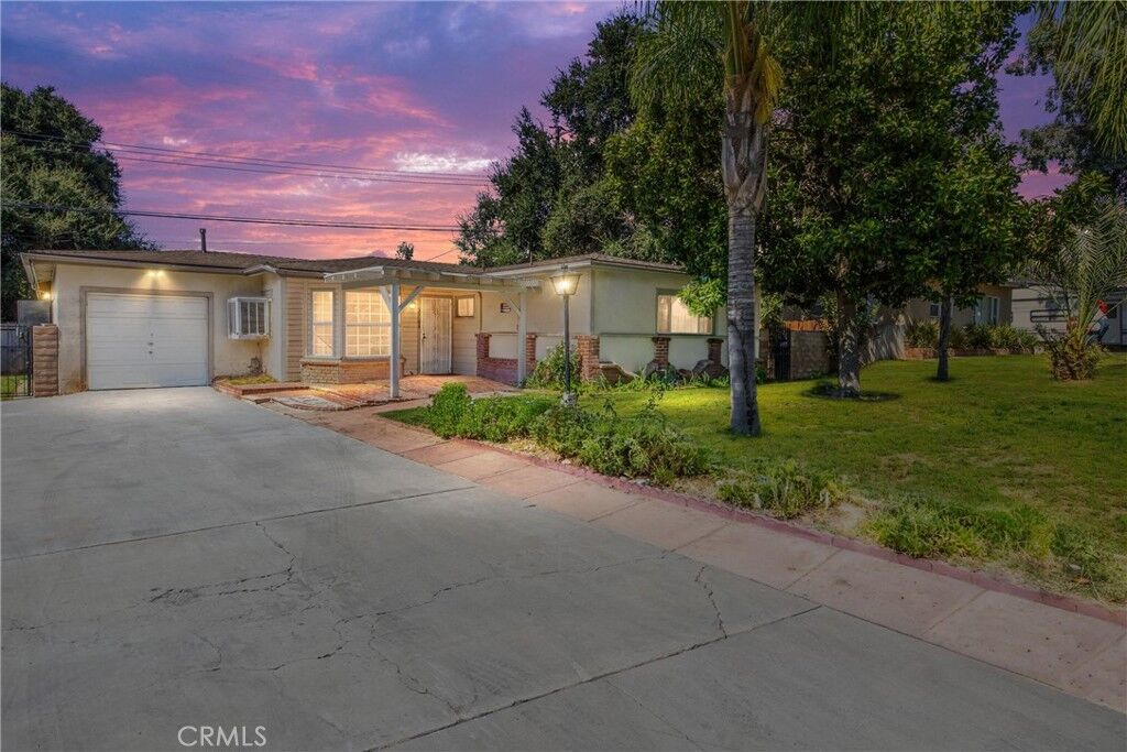 Property Photo:  35194 Velardo Drive  CA 92399 