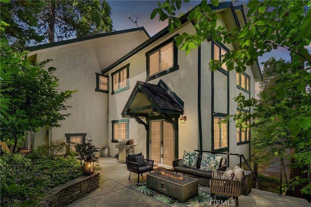 Property Photo:  244 Corona Circle  CA 92352 