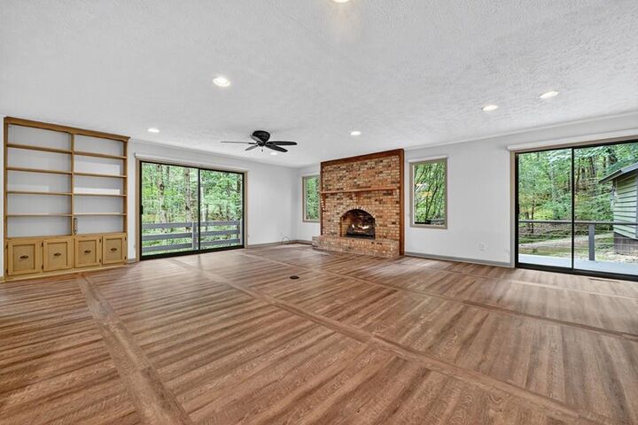 Property Photo: 260 Flat Creek Crossing GA 30513