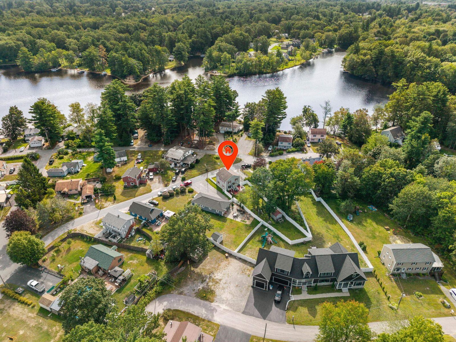Property Photo:  18 Field Avenue  NH 03079 