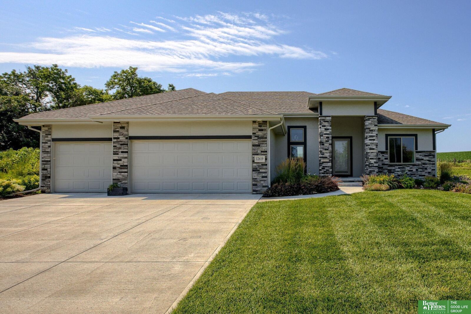 Property Photo:  12619 Slayton Street  NE 68138 