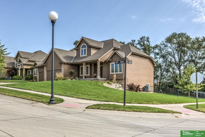 Property Photo:  11623 S 198th Street  NE 68028 