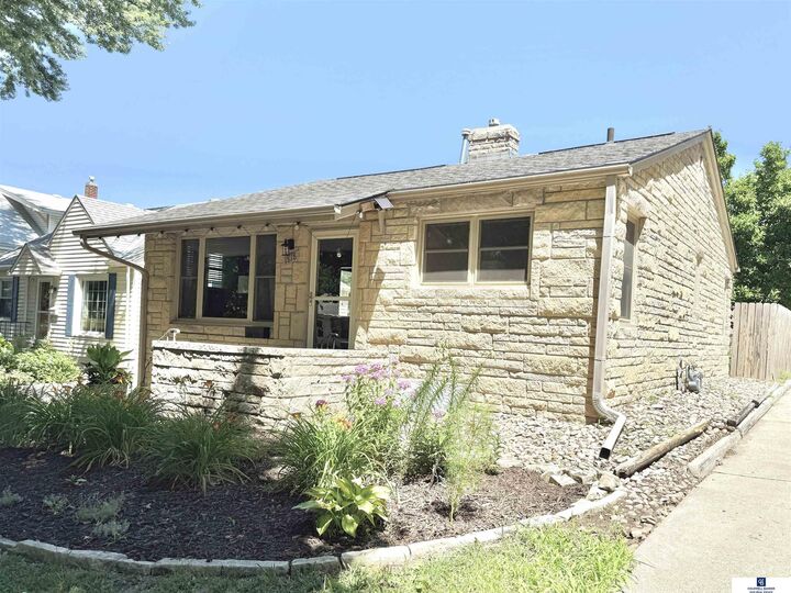 Property Photo: 1818 Jefferson Avenue NE 68502