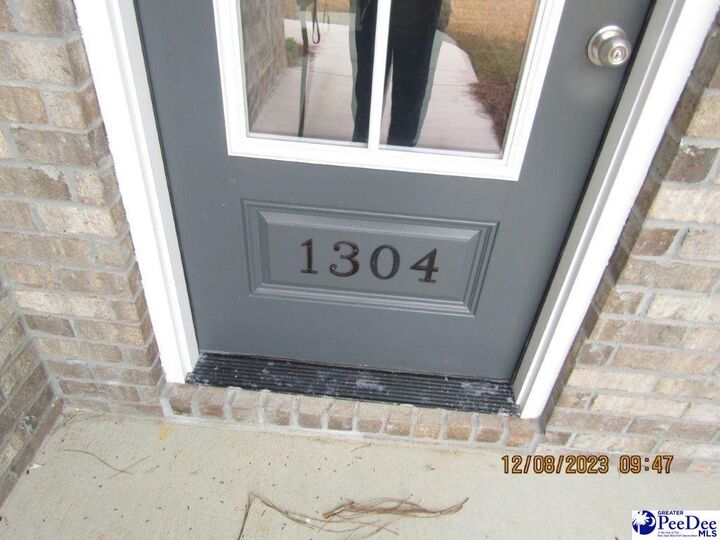 Property Photo:  1304 Fairlane Drive  SC 29501 