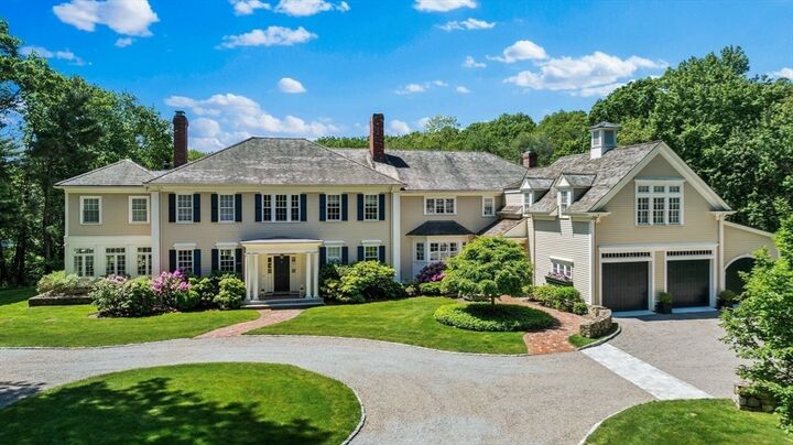 Property Photo:  26 Longmeadow Dr  MA 02090 