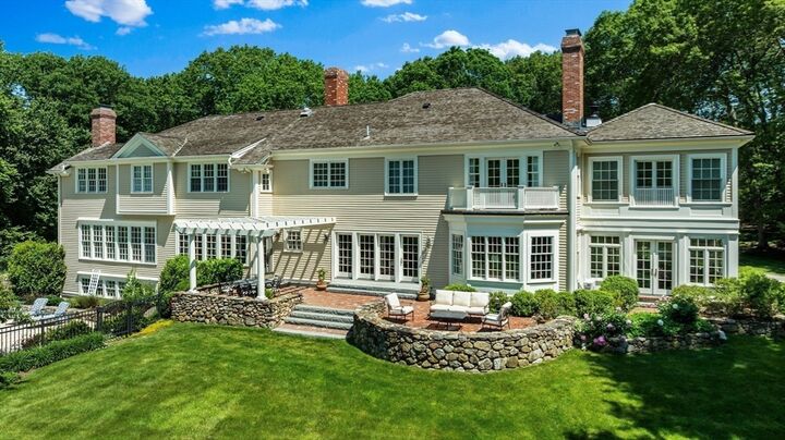 Property Photo: 26 Longmeadow Dr MA 02090