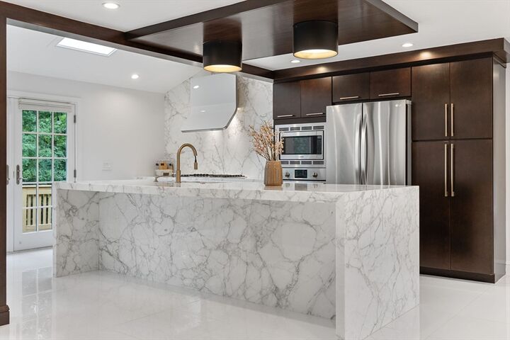 Property Photo:  4 Hadley Road  MA 02420 