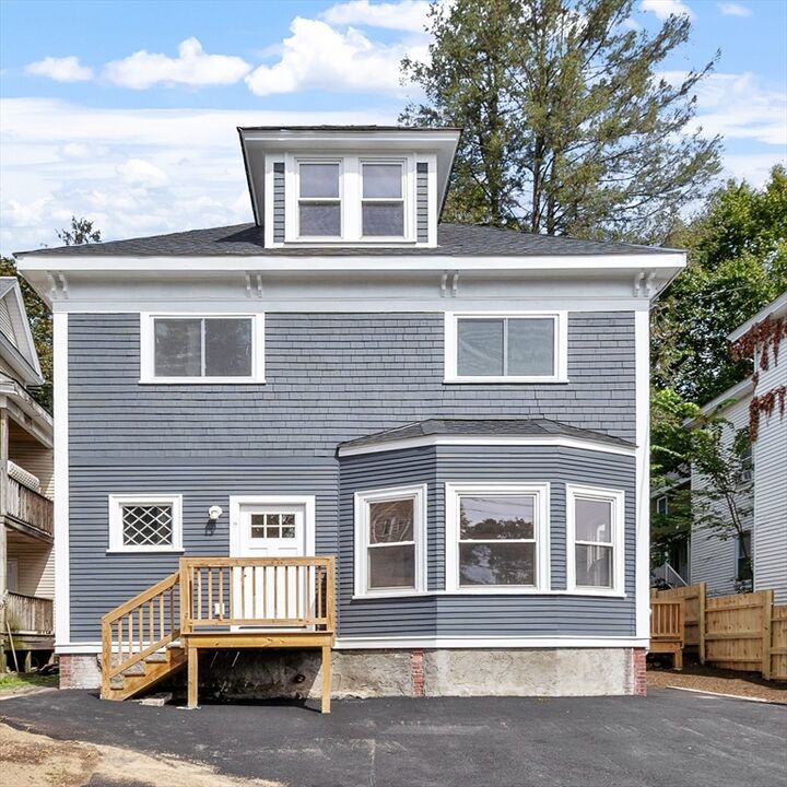 Property Photo:  39 Arlington St  MA 01420 