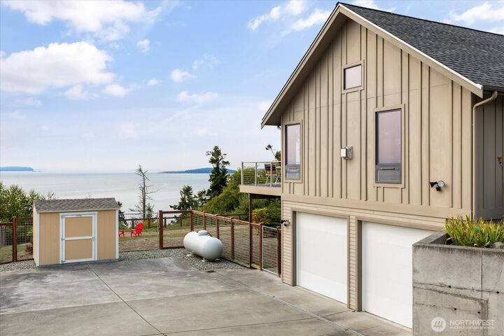 Property Photo:  1870  Fircrest Drive  WA 98239 