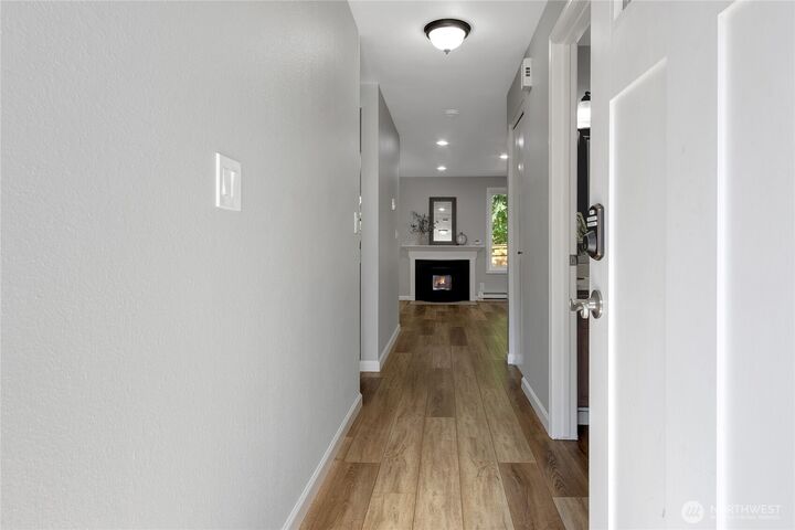 Property Photo:  25021  144th Place SE  WA 98042 