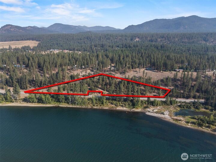 5052  Leclerc Road S  Newport WA 99156 photo
