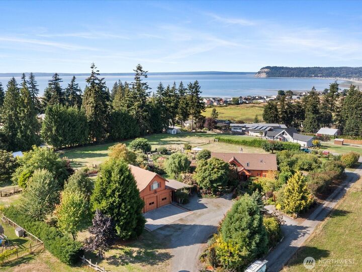 Property Photo:  2740  Sunshine Lane  WA 98236 