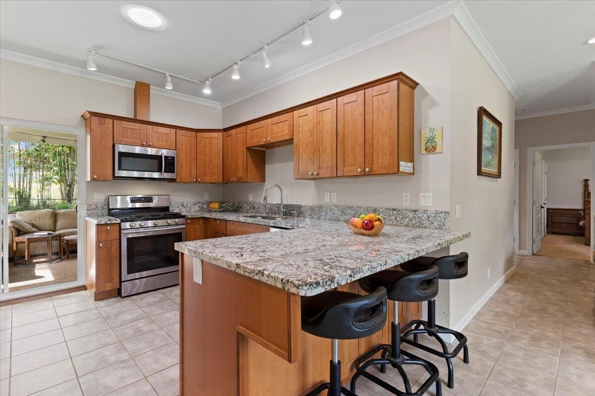 Property Photo:  200 Awalau Rd Unit B  OR 97608 