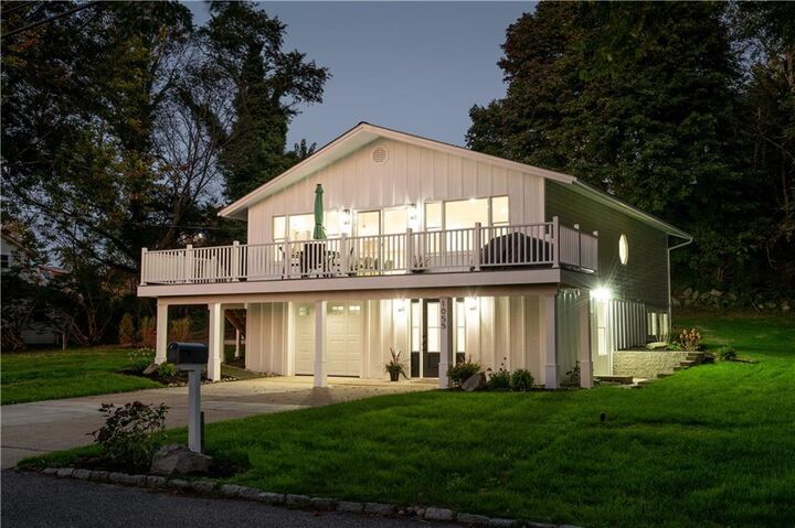 1055 Anthony Road  Portsmouth RI 02871 photo