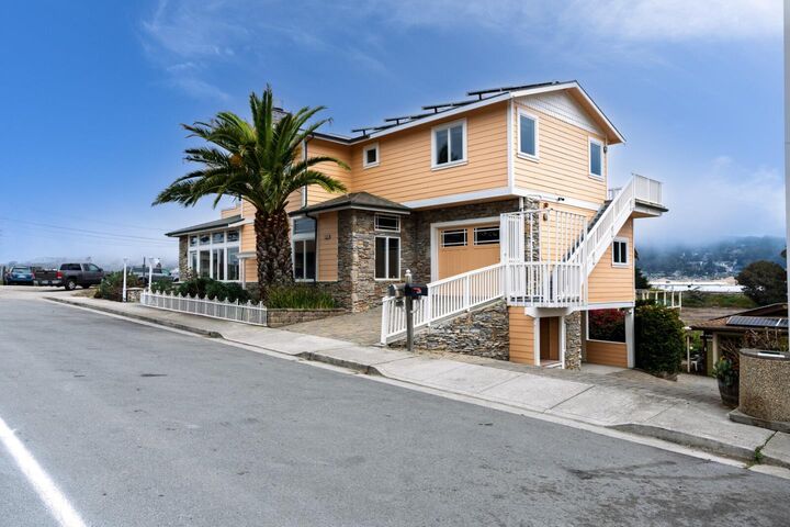 Property Photo: 1207 Danmann Avenue CA 94044
