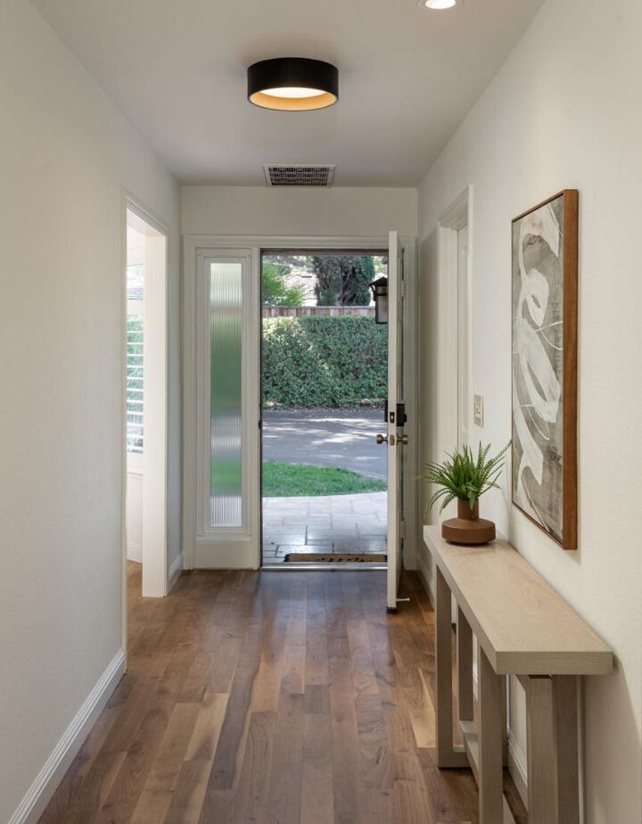Property Photo:  4 Bay Tree Lane  CA 94022 