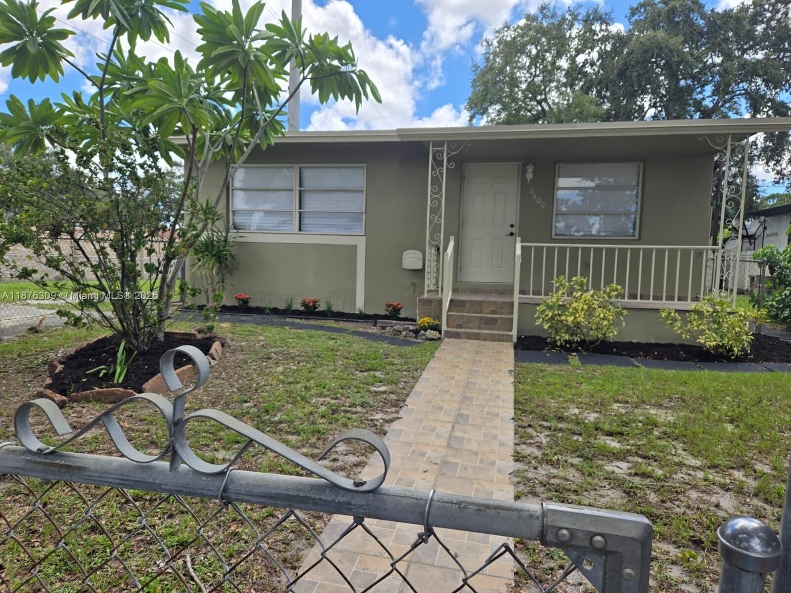 Property Photo:  6400 Meade St  FL 33024 