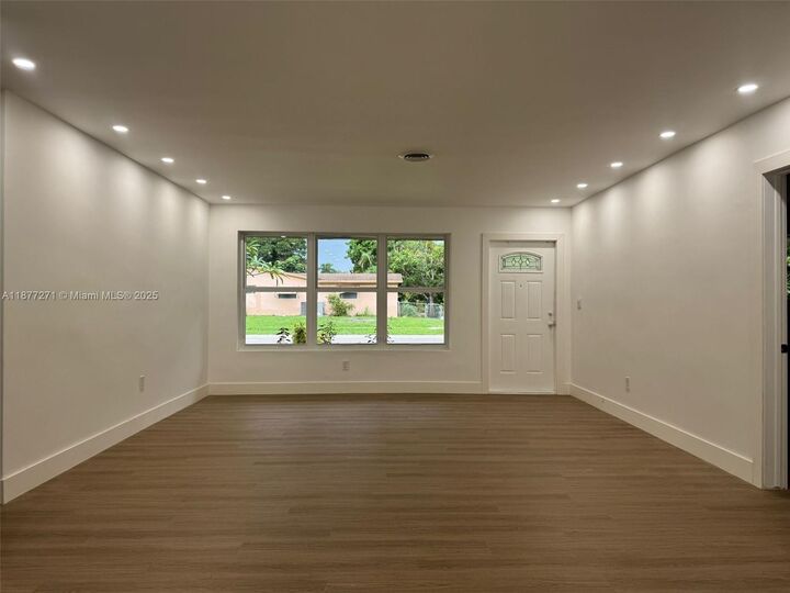 Property Photo:  370 NW 43rd Ave  FL 33317 