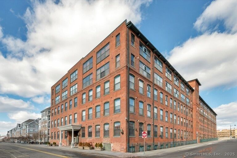 Property Photo:  145 Canal Street 312  CT 06484 