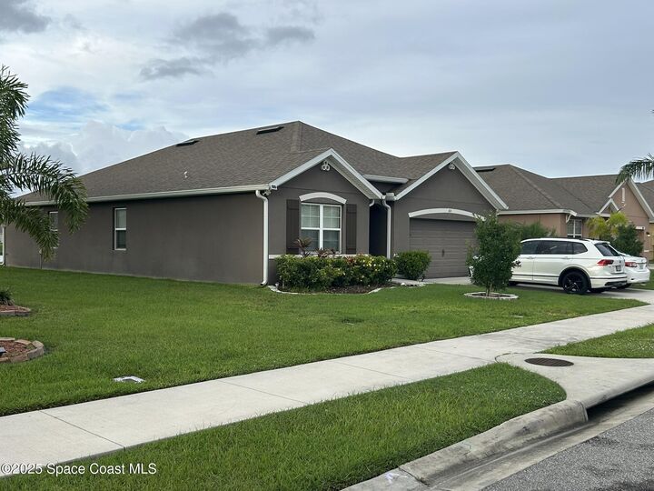 Property Photo: 165 Sorrento Drive FL 32922