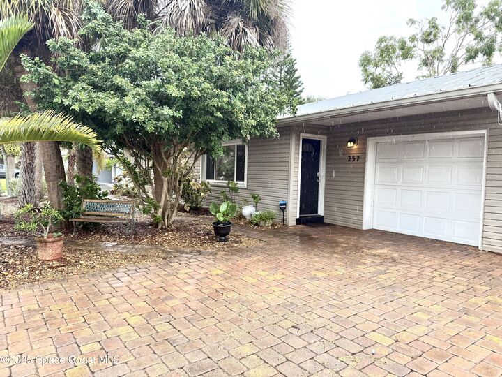 Property Photo:  257 Marion Street  FL 32937 