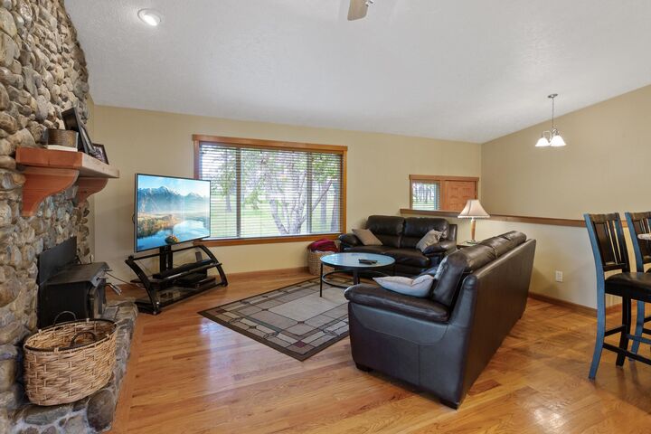 Property Photo:  25715 E Trent Ave  WA 99025 
