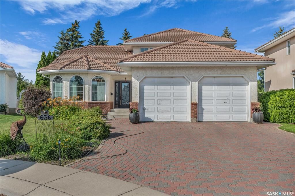 Property Photo:  636 Braeside View  SK S7V 1A7 