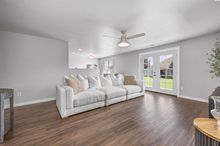 Property Photo:  4215 Brahman Lane  WA 99301 