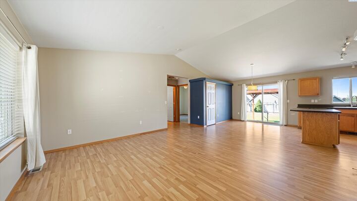 Property Photo: 5308 Westminster Ln WA 99301