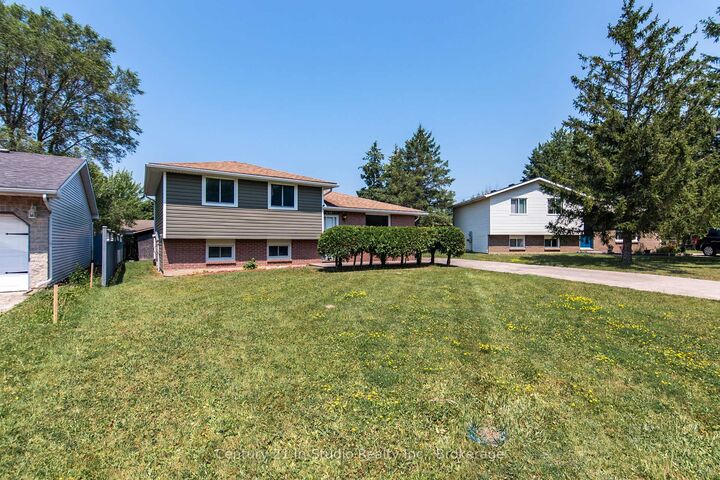 Property Photo:  692 Johnston Crescent  ON N2Z 1S4 