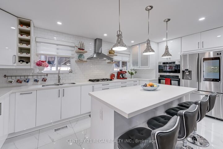 65 Fletcherdon Crescent  Toronto ON M3N 1S2 photo