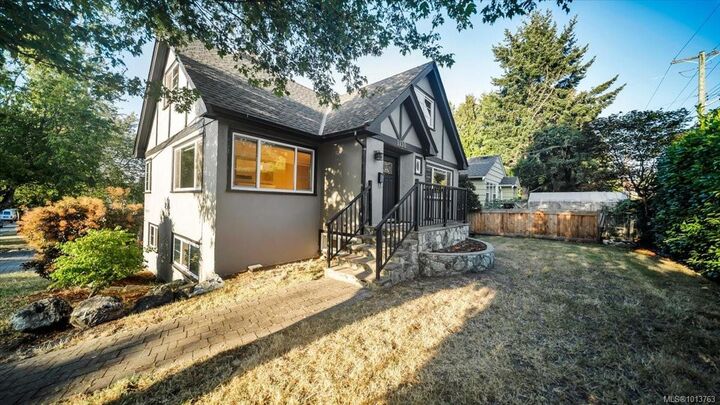 Property Photo:  1130 Finlayson St  BC V8T 2V1 