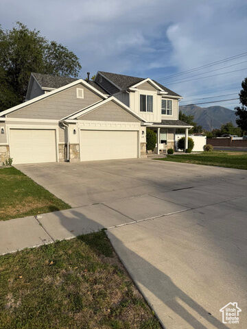 Property Photo:  12 N 450 W  UT 84663 