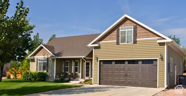 Property Photo: 63 N 200 W UT 84754