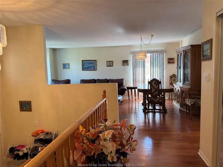 Property Photo:  2253 Randolph Avenue  ON N9B 3V8 