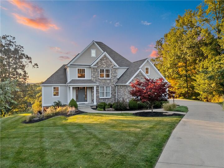 Property Photo: 1104 Castletown Ct PA 15143