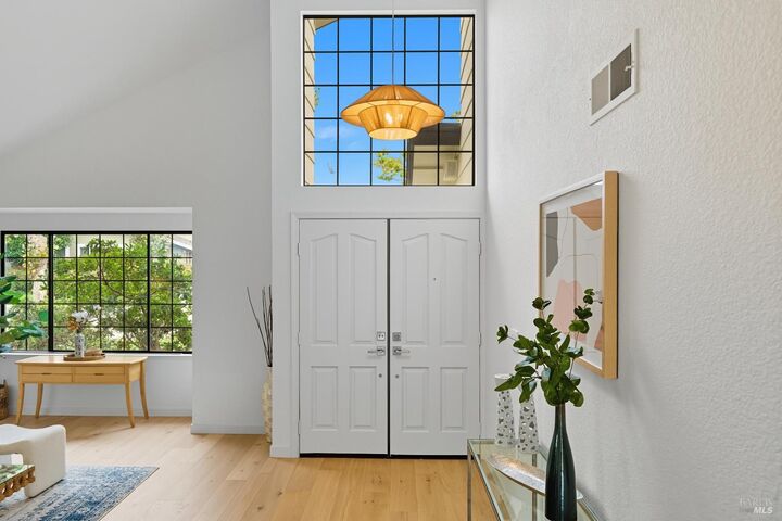Property Photo: 32 Basinside Way CA 94502