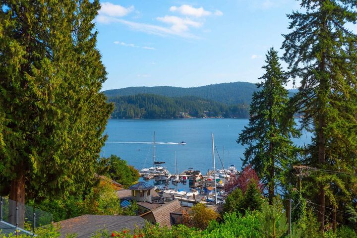 Property Photo:  2867 Panorama Drive  BC V7G 1V7 