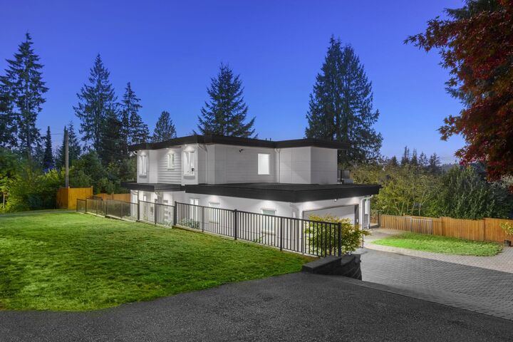 Property Photo:  4935 Cedarcrest Avenue  BC V7R 3R7 