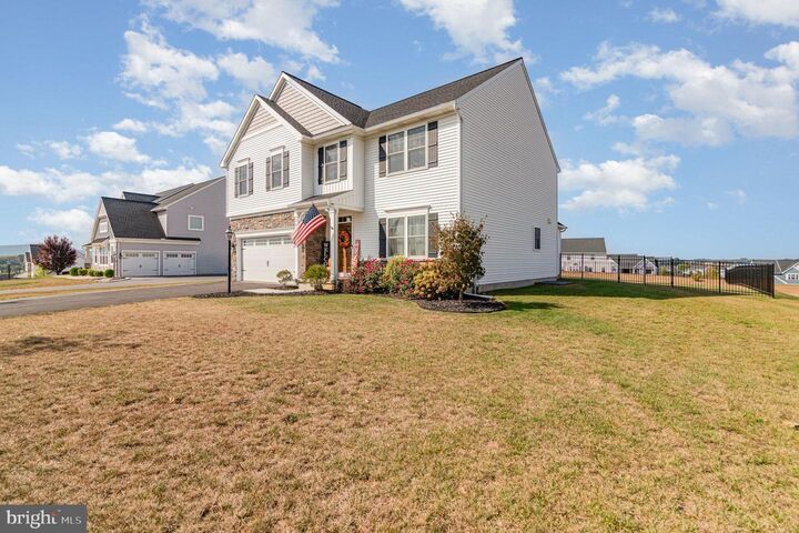 Property Photo:  204 Highland Terrace Way  PA 17007 