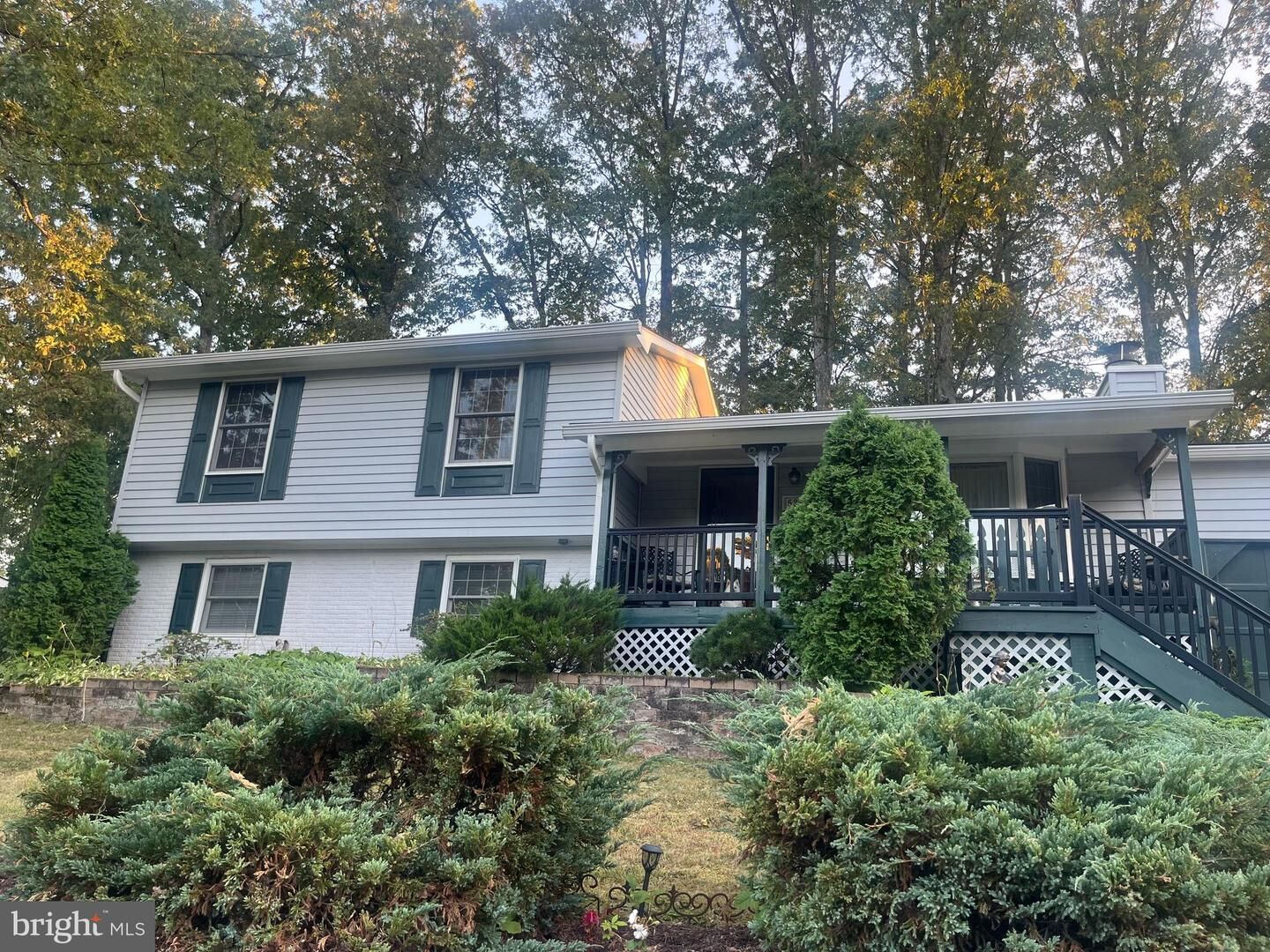 Property Photo:  589 Rockbridge Drive SE  VA 20175 