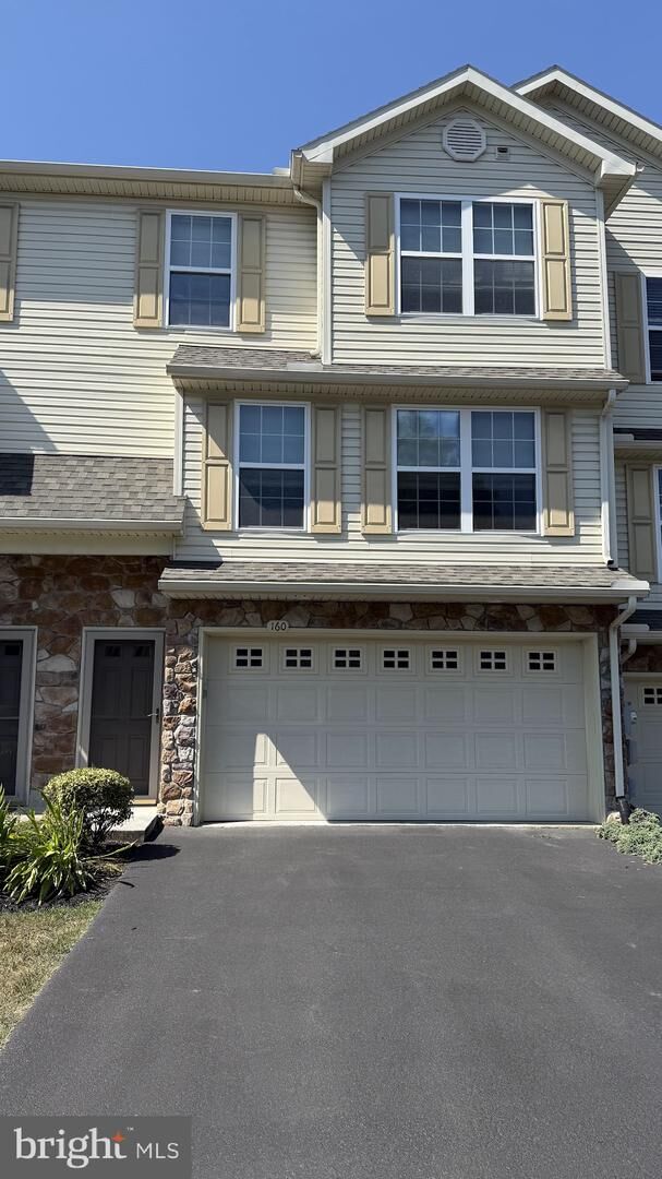 Property Photo:  160 Mapleton Drive  PA 17112 
