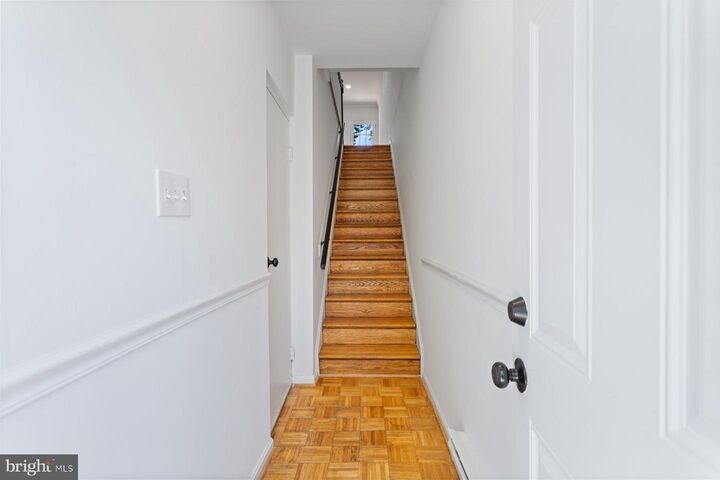 Property Photo:  337 11th Street SE  DC 20003 